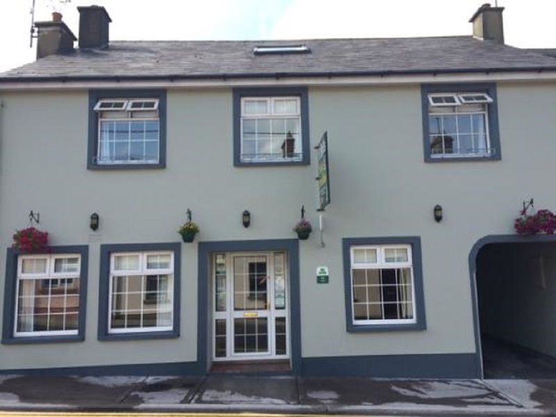 O Neills Bed And Breakfast ディングル エクステリア 写真