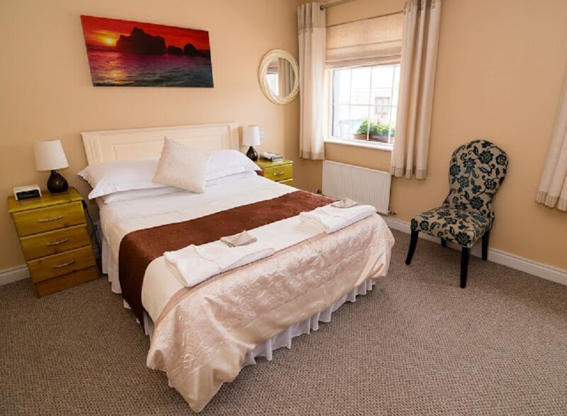 O Neills Bed And Breakfast ディングル エクステリア 写真